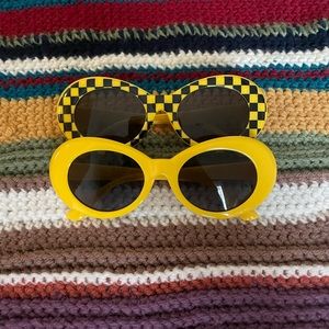 Pack of 2: Fashion Sunglasses (Yellow/Yellow Checkered)